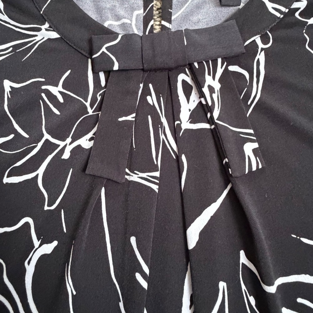 Karl Lagerfeld Paris Black White Floral Sleeveless Bow Neck Top Women's Size S - Picture 4 of 9